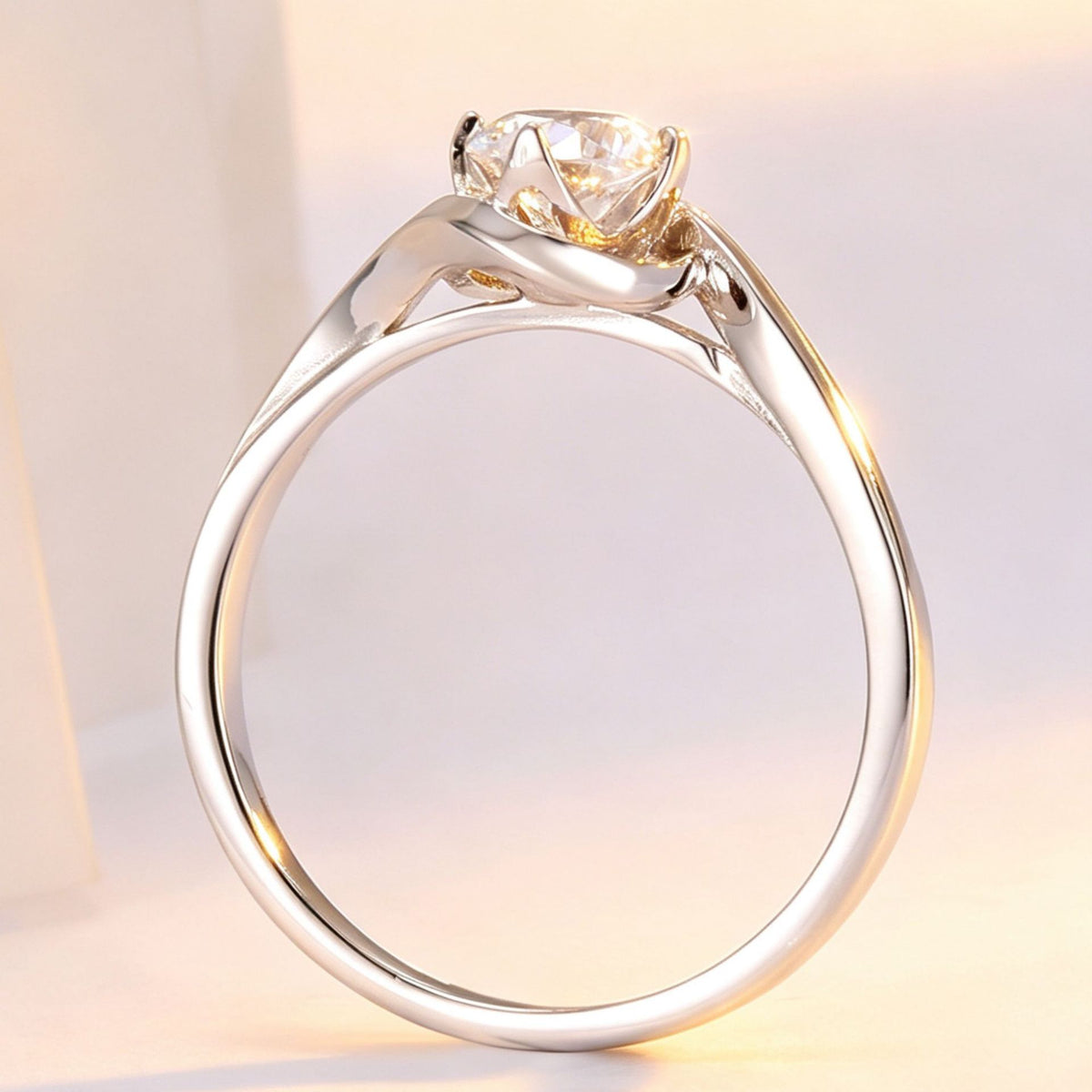 Vortex Single Diamond Twist Arm Ring